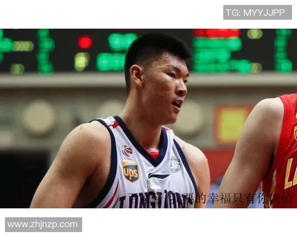 范子铭:从篮球新星到职业生涯的蜕变与成长之路探讨