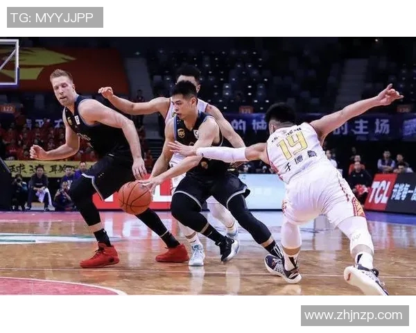 东莞篮球队迎战北京首钢全力争胜展现实力与团队精神