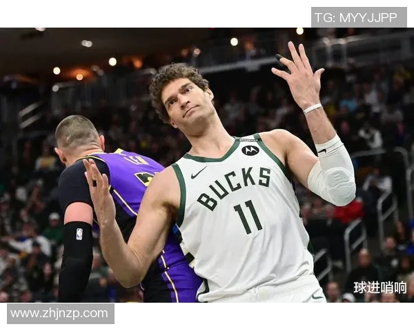 布鲁克洛佩斯：从NBA巨星到篮球战术的引领者与创新者