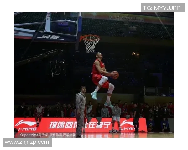 常林的成长之路：从篮球新星到职业生涯的蜕变与挑战